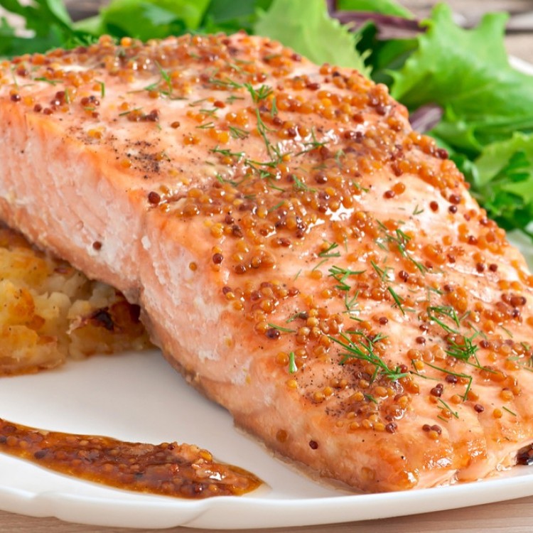سمك سلمون مشوي
