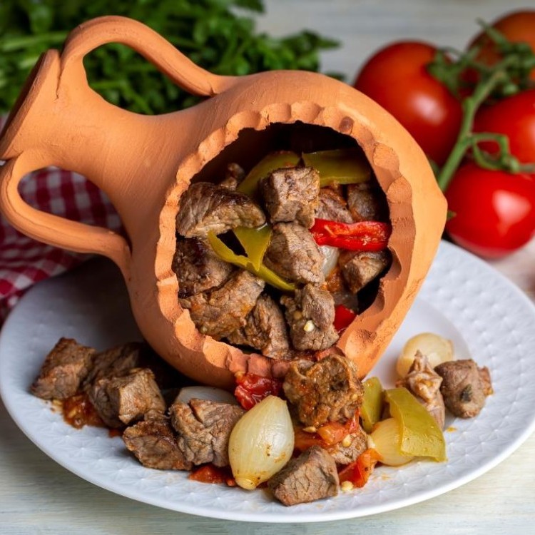 فخارة لحمة بالخضار